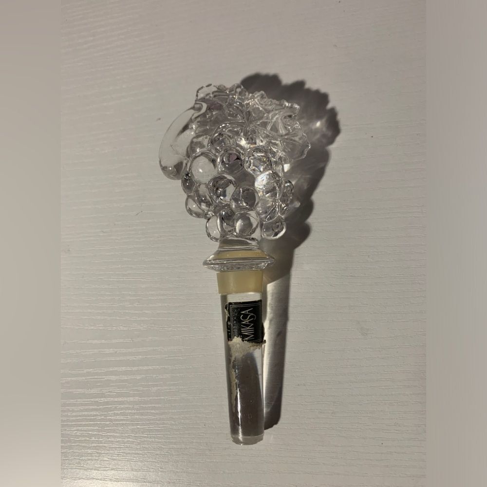 Vintage MIKASA Crystal Glass Wine Bottle Stopper Grape Cluster 6